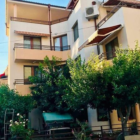 Студиа Мансарда Ненови Pomorie Ngoại thất bức ảnh